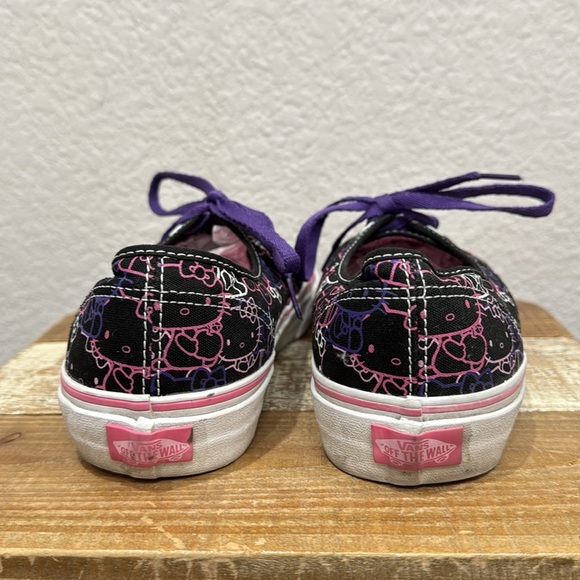 Vans Authentic X Hello Kitty Sneakers Size 10 Women - Picture 5 of 7